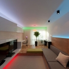 Appartement Système d'éclairage de couleurs arc-en-ciel apporte du plaisir à votre maison