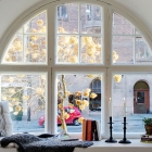 Appartement Couleur, de simplicité et de fonction dans un petit lit scandinave