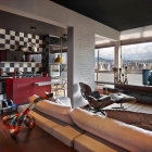 Appartement Hypnotisant de mélange de couleurs et de Textures affichées par appartement moderne au Brésil