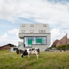 Maison Maisons éconergétiques de Leeuw en Belgique adaptée à son paysage de campagne