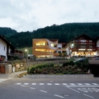 Maison Adapté à un paysage parfait : Cube House dans les Dolomites