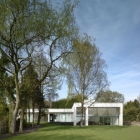 Maison Maison de famille contemporaine de plain-pied par Stephenson ISA Studio
