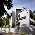 Maison Inspiration zen habitation avec une géométrie puissante Architecture moderne : maison de 66MRN