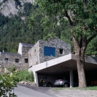 Maison Véritable Architecture rocheuse en Suisse : la résidence de Chamoson