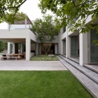 Maison Le Design moderne opulence rencontre-de-pointe en SAOTA ’ s Silverhurst résidence