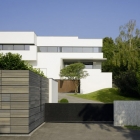Maison Maison contemporaine de plusieurs génération avec des caractéristiques durables en Allemagne