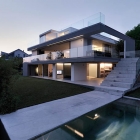 Maison Maison contemporaine exposée à inspirant vues du lac de Zurich