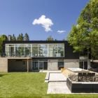 Maison Épuré moderne maison familiale à respirer dans Canadian River Panoramas