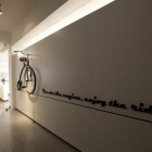 Maison Nom de l'Agence de publicité inspire le Concept de Design créatif : Des bureaux de toile blanche