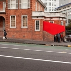 Maison Engageant l'Installation architecturale sur Auckland ’ s rues