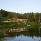 Maison Au bord du lac + maison embrassant le paysage canadien