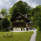 Maison Facile de repérer la mise à niveau du centenaire Chalet dans les Alpes suisses