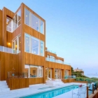 Maison Impressionnante baie moderne Front vivant en Californie