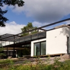 Maison Atelier et maison particulière dans un charmant bâtiment : Villa blanche-neige en Finlande
