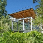 Maison Maison contemporaine de l'arbre en Afrique du Sud présentant un Design impressionnant