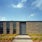 Maison Design moderne et la pierre locale : Casa Club Bosque Altozano