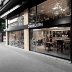 Maison Espace de vente converti en frais Coffee Shop Design en Serbie