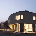 Maison Spacieuse maison en Allemagne conçu par andOFFICE
