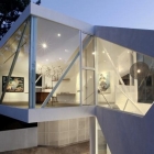 Maison Addition résidentielle durable et visuellement captivante : la Galerie saphir