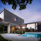 Maison Impecable Modern Home Design : Art et résidence de Surf à Montauk