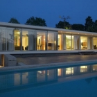Maison Charmante maison de piscine au Portugal par deMM Arquitectura