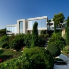 Maison Boîte dans le ciel de verre : Français Riviera ’ s CView Villa moderne