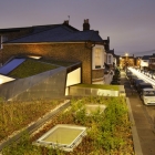 Maison Espace de travail créatif maison avec un extérieur géométrique particulière à Londres