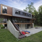 Maison Week-end maison incorporant des caractéristiques écologiques de David Jay Weiner