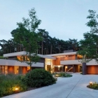 Maison Villa moderne complexe, embrassant ses environs animées à Utrecht, Pays-Bas