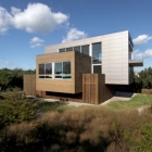 Maison Maison de plage dynamique intégrant des Volumes dans sa Structure par SPG Architects