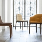 Meuble Raffinement & Relaxation : MIVIDA rembourrés chaises par Angelo Tomaiuolo