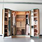 Meuble Habilement conçu par Style et Walk-in-Closet présentant praticabilité