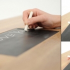 Meuble Table avec tableaux noirs sautant du plaisir : accessible en écriture par Tianyu Xiao