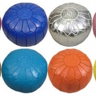 Meuble Poufs magnifiques dans un tableau de superbes couleurs par John Derian