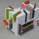 Meuble Une autre façon de ranger vos livres : livre Porcupine par Holly Palmer