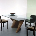 Meuble Table d'onde par Kenneth Cobonpue