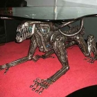 Meuble Alien Table – une Table vraiment effrayante